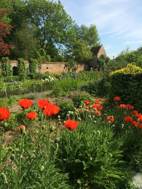Auberge Du Manoir D'Archelles Arques-la-Bataille Екстер'єр фото